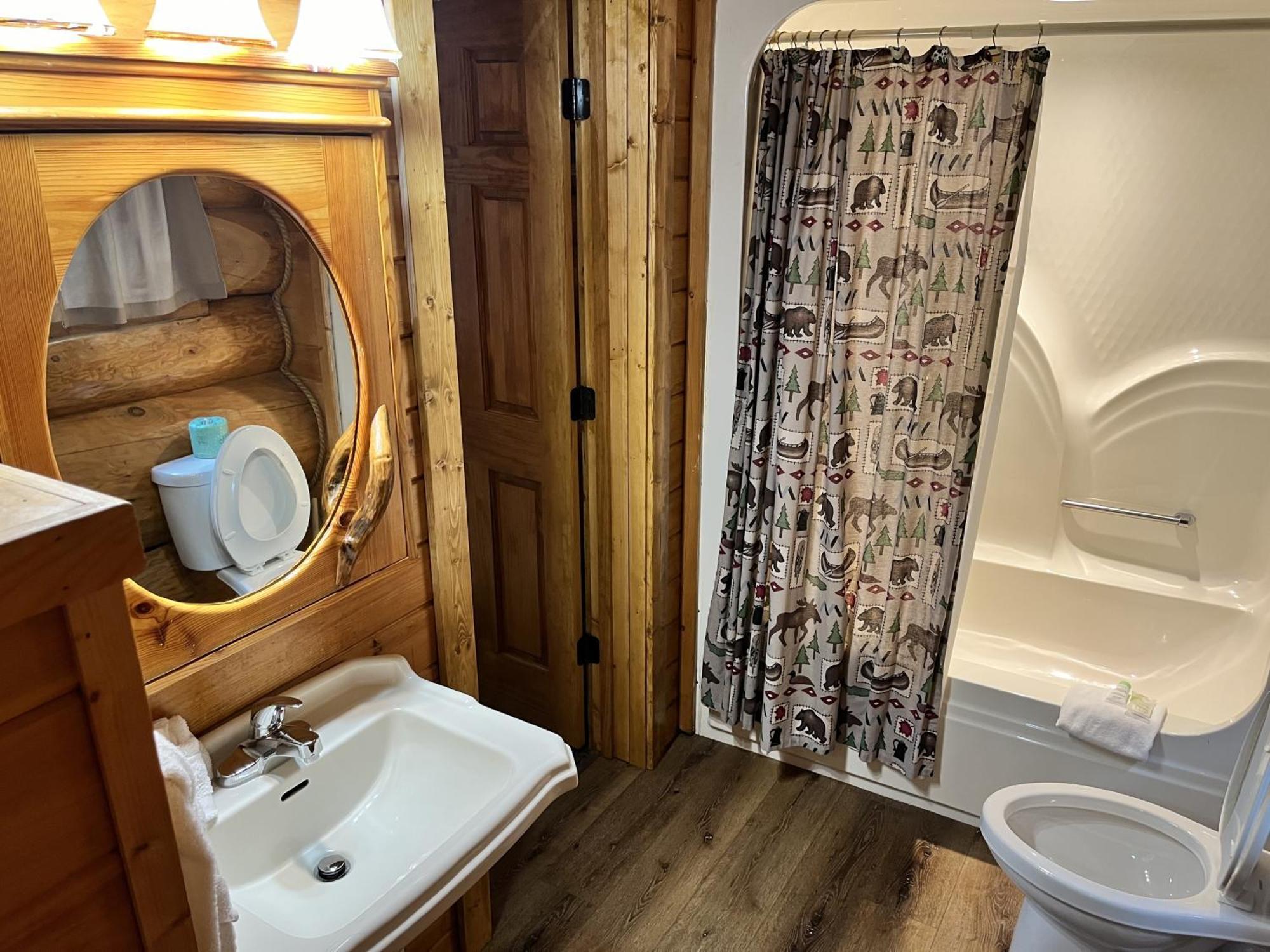 Infinite Views - Secluded With Mountain Views Cabin Gatlinburg Esterno foto