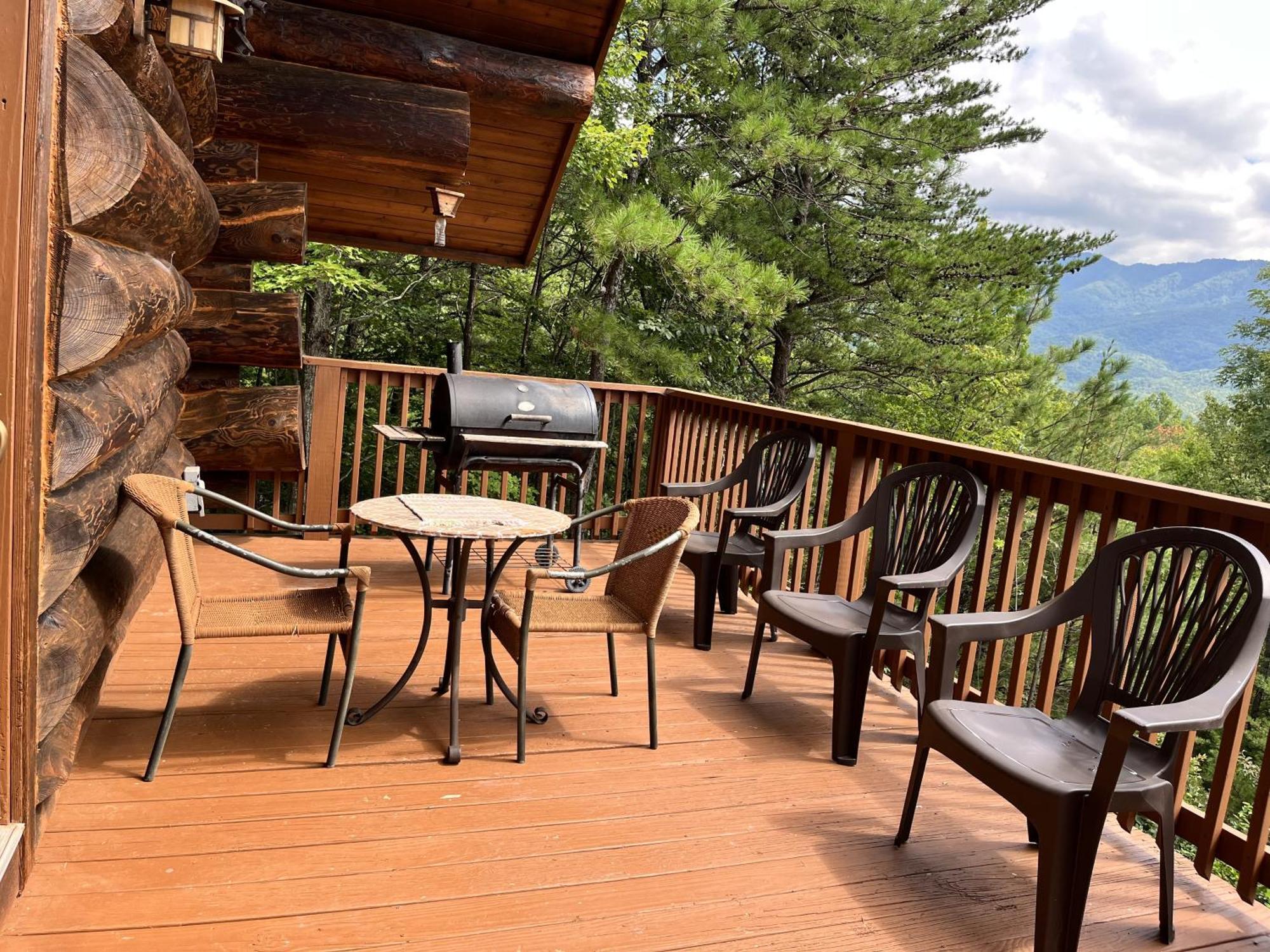 Infinite Views - Secluded With Mountain Views Cabin Gatlinburg Esterno foto